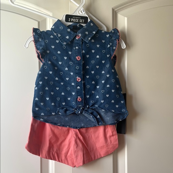 18m Girl Heart Print Denim Top and Pink Shorts Set NWT - Picture 1 of 1